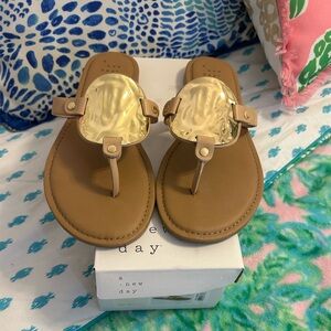 Women’s A New Day Layla thong sandals, Size 7